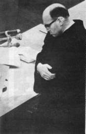 Prosecution lawyer Gideon Hausner